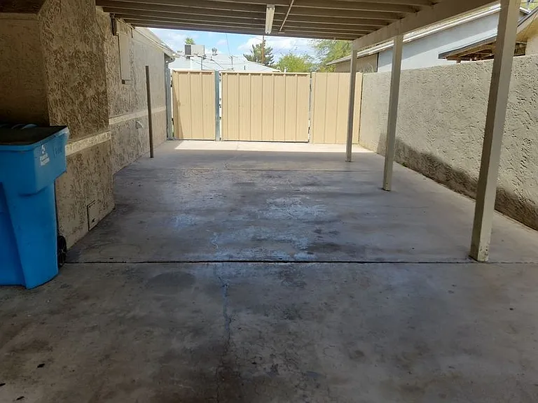 2918 W Missouri Ave — Photo 13
