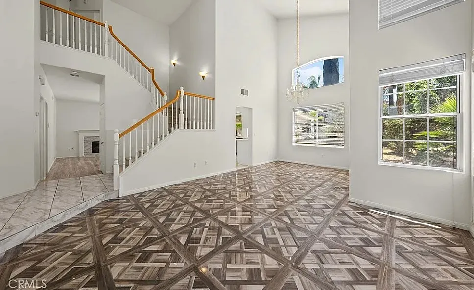 4 bed, 2.5 bath, 1894 sqft, $3,000 — Photo 4