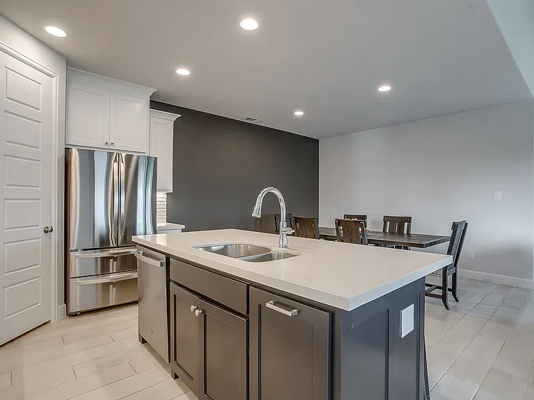 2113 Domingo Dr — Photo 22