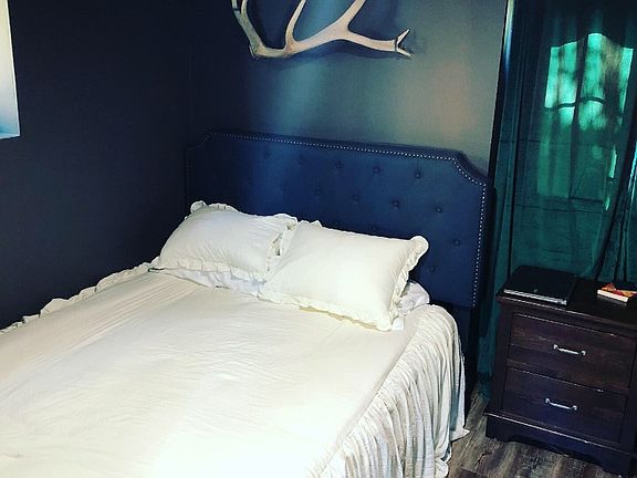 5th image of 1872 Seminole Dr #1