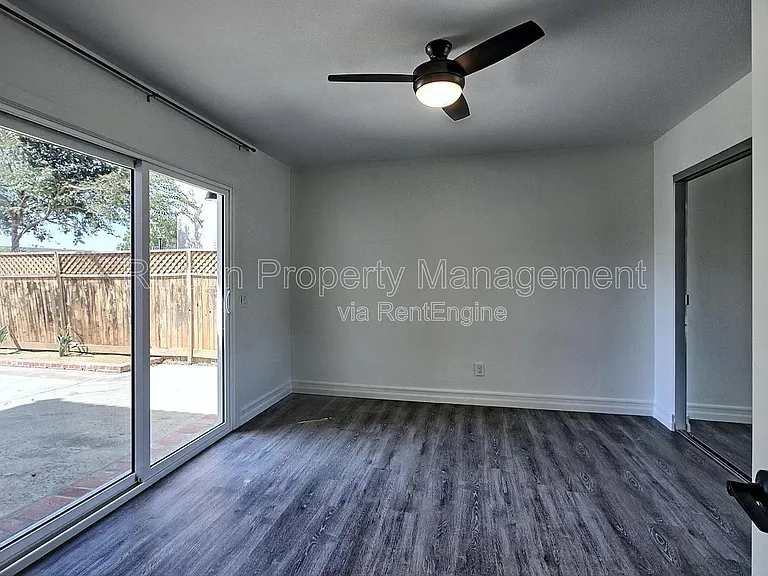 2585 Warbler Ave — Photo 13