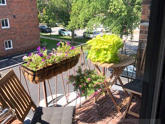 5th image of 7117 W 93rd St APT 304