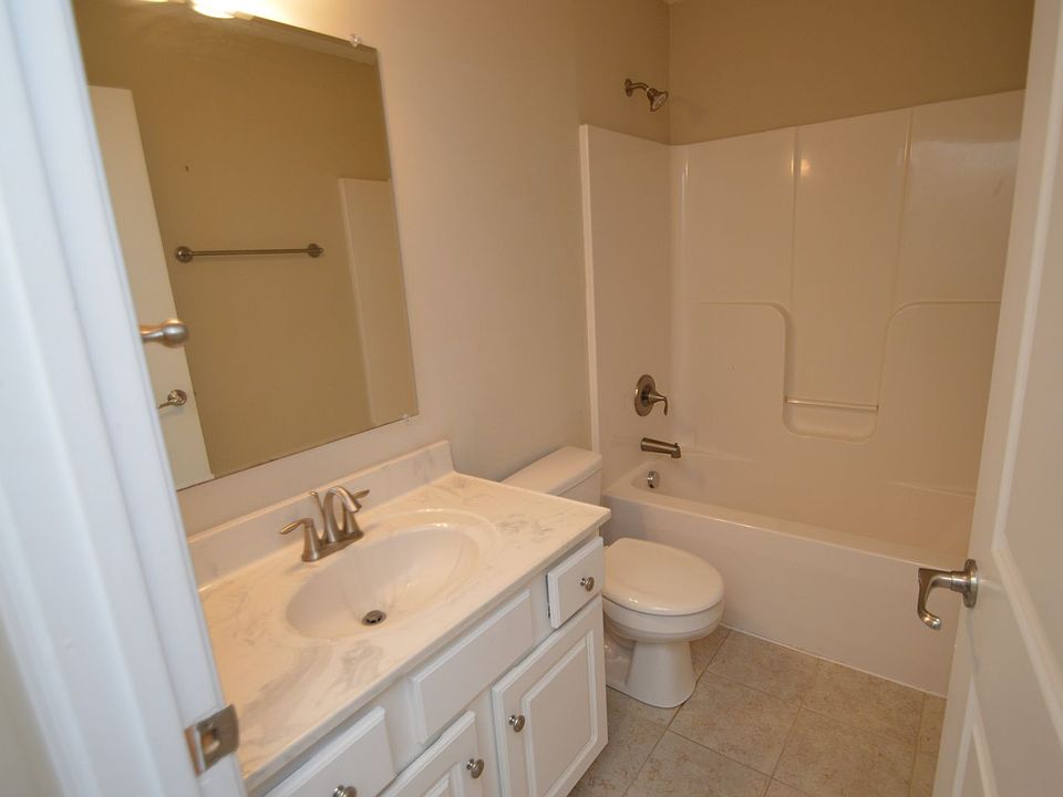 1st image of 100 Capstone Dr Unit 103