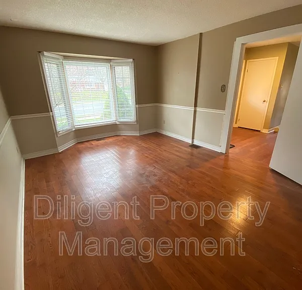 1103 Huntington Cir #PROPERTY — Photo 17