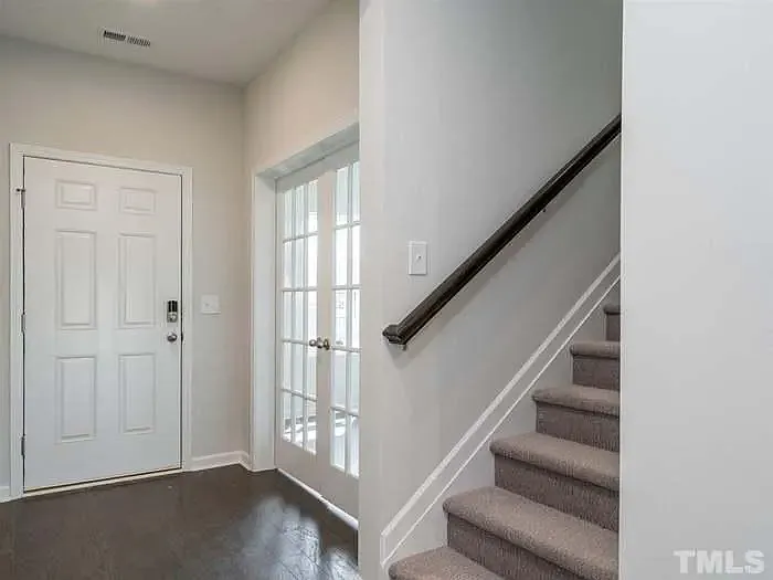 132 Blue Hydrangea Ln — Photo 3