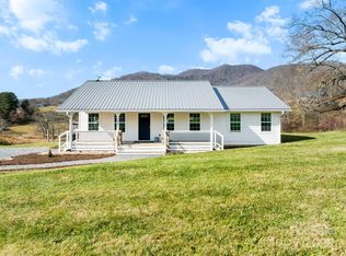 3367 Thickety Rd, Clyde, NC 28721