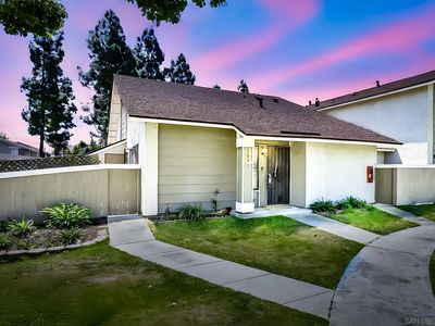 6880 Bear River Row UNIT 1, San Diego, CA, 92139