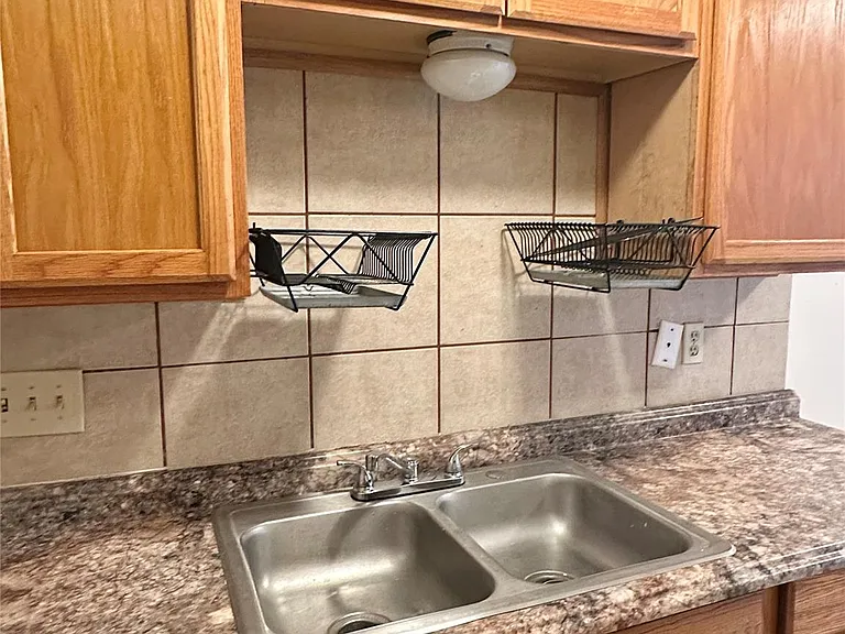 4322 Gillis St #206 — Photo 12