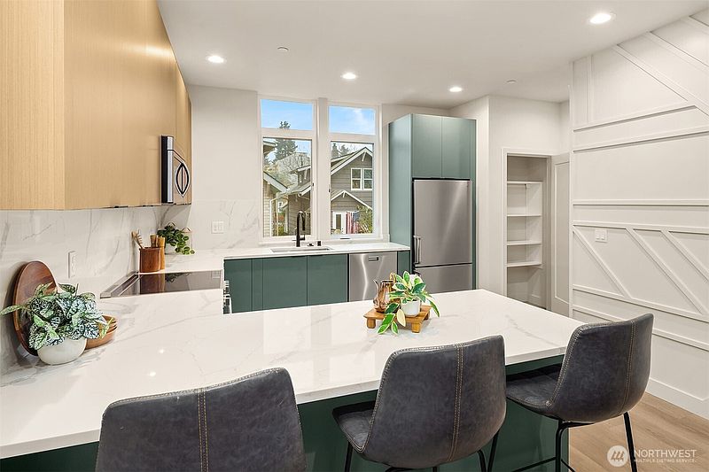 3rd image of 1615 N 50th Street #C