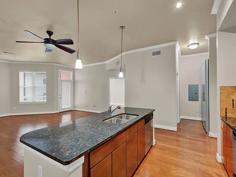 300 Saint Joseph Pkwy #307 — Photo 7