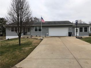 4519 Wicker Dr, Decatur, IL 62521