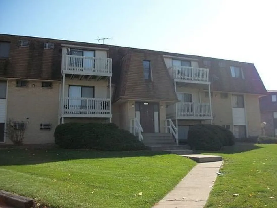1448 Pioneer Rd