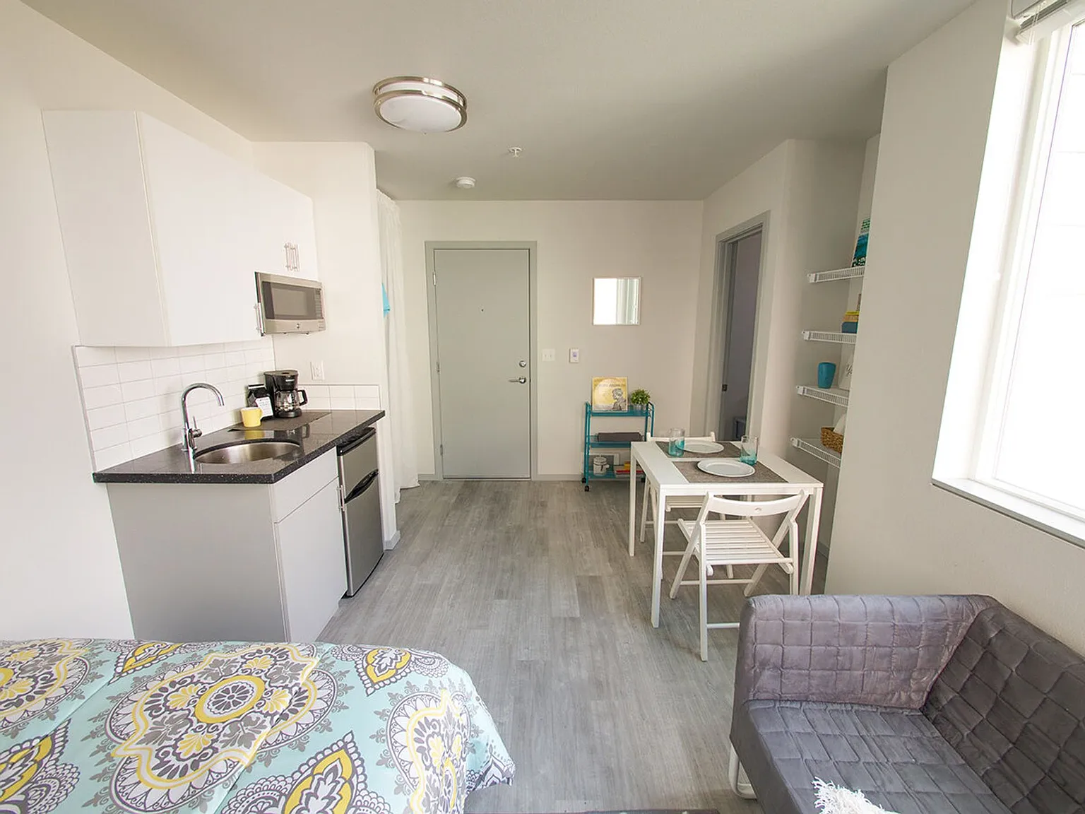 Fauntleroy Lofts - West Seattle Micros. 3-12 month leases. — Photo 1