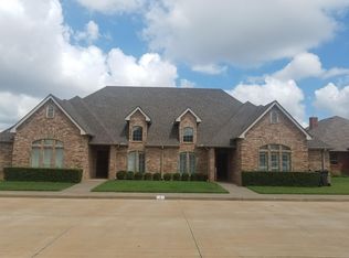 7 Villa Ct, Wichita Falls, TX 76308