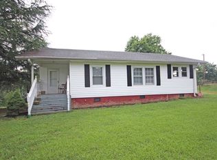 1671 Hampton Rd, Inman, SC 29349