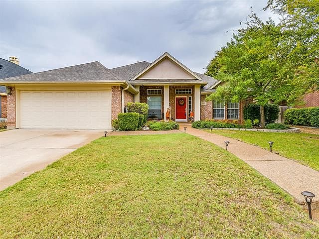 1st image of 6914 Briarwood Dr