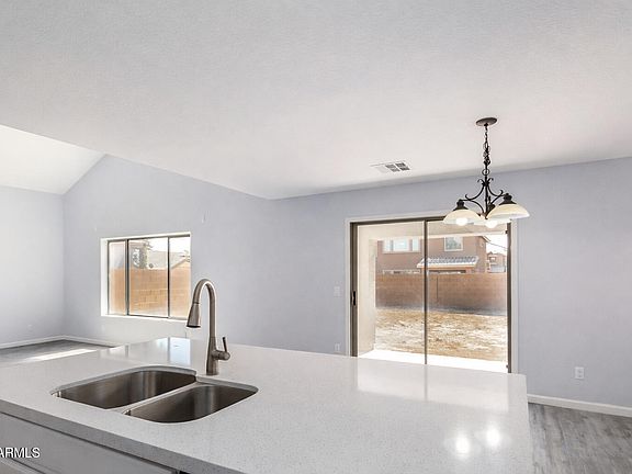 5th image of 45677 W WINDMILL Drive