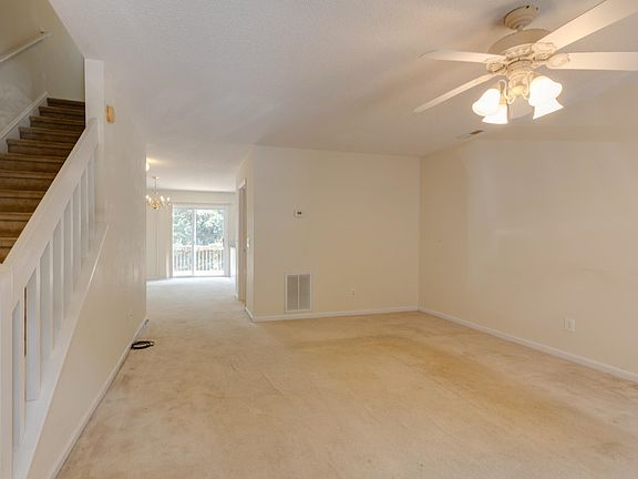 3rd image of 2335 Avalon Woods Dr