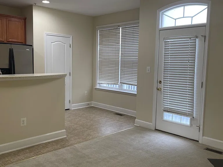 620 Kingfisher Ave — Photo 13