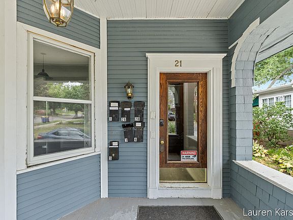 4th image of 21 Prospect Ave SE APT 3
