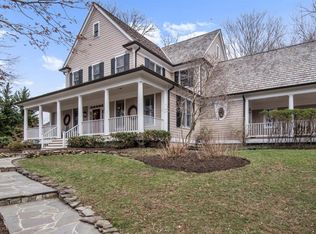 11601 Luvie Ct, Potomac, MD 20854
