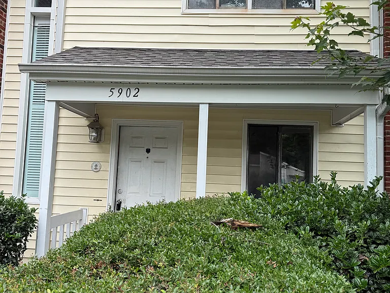 5902 Shady Grove Cir — Photo 18