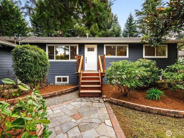5839 NE 197th Street, Kenmore, WA 98028