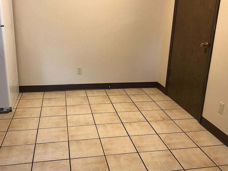 1st image of 2260 Eastman Ave APT 8