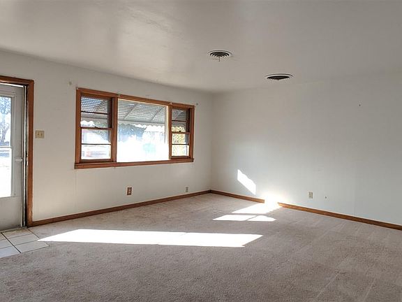 4th image of 605 N Norris St