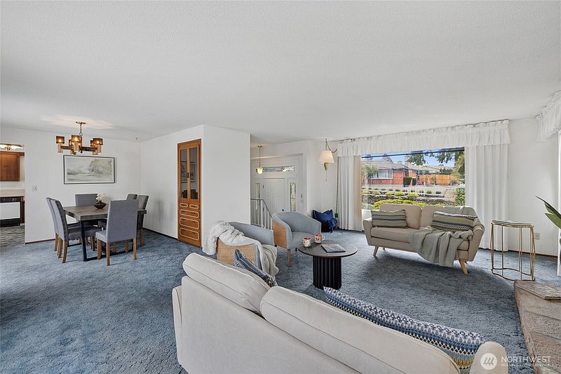 5th image of 7409 S 15th Street