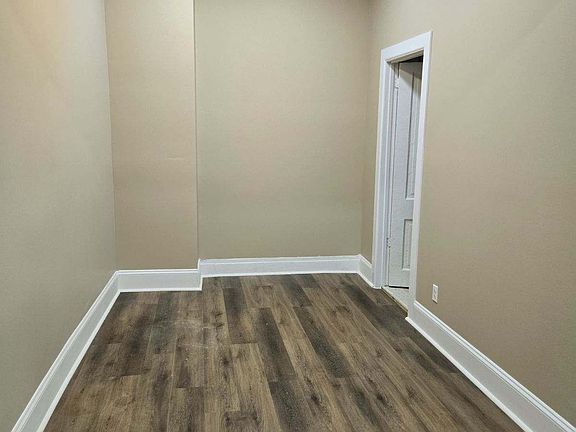 3rd image of 168 S Lincoln Ave #2
