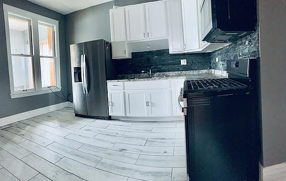 5th image of 1431 S 57th Ct