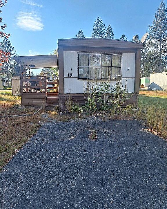 2nd image of 34124 N Newport Hwy Trailer 19
