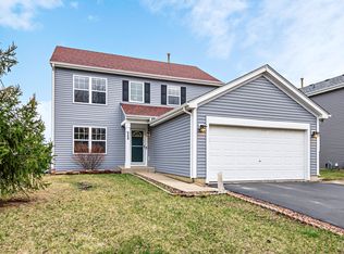 668 Bluebird Dr, Bolingbrook, IL