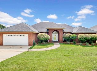 2822 Frederick St, Cantonment, FL 32533