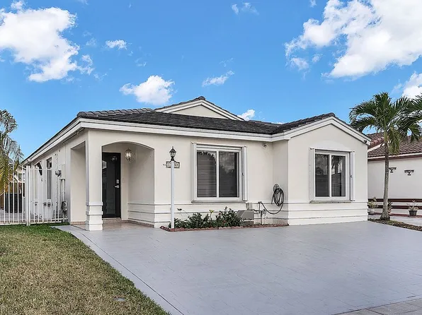 17403 SW 142nd Pl, Miami, FL 33177