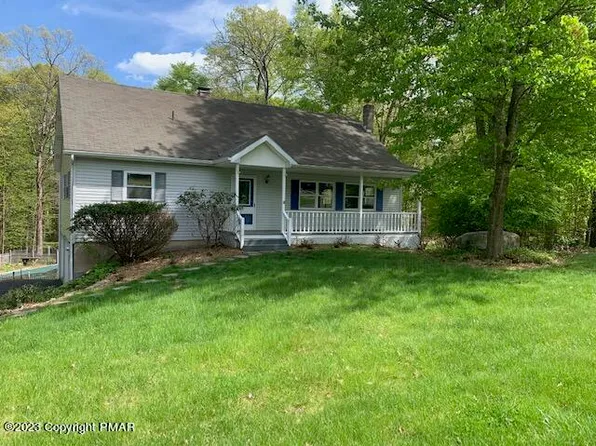 1304 Seneca Trl, Stroudsburg, PA 18360