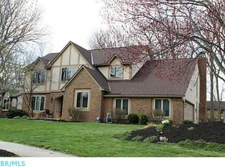 5386 Roscommon Rd, Dublin, OH 43017