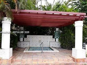 10421 N Kendall Dr #C201 — Photo 14