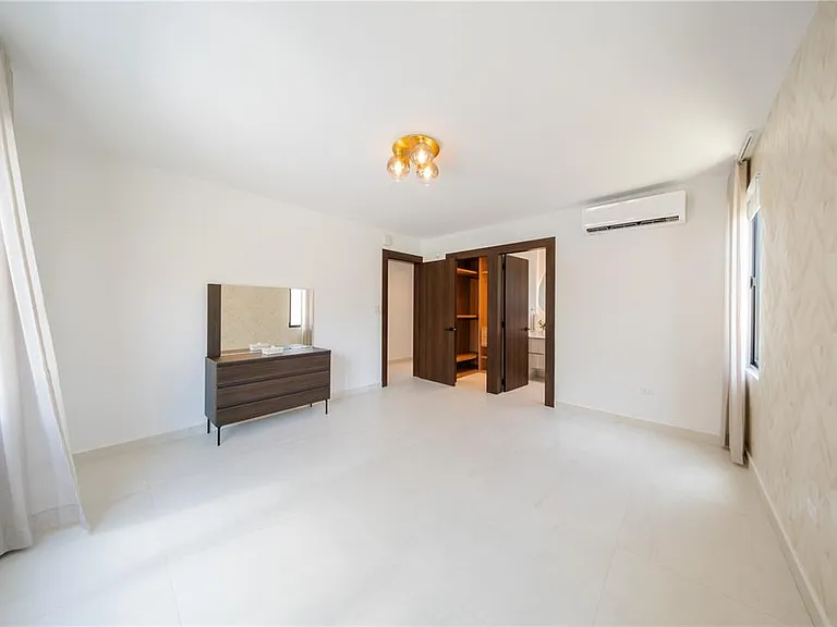 1 Corredor Miralago #908 — Photo 63