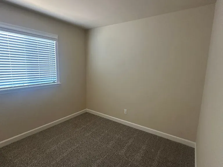 4309 Ross Ave — Photo 31