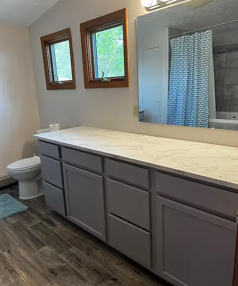 5666 E Jefferson Ave — Photo 14
