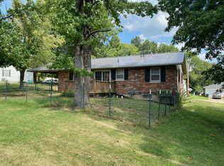 6 Heather St, Fulton, MO 65251