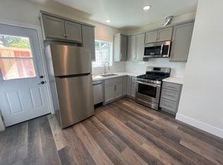 834 Hudspeth St, Simi Valley, CA 93065