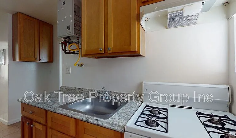 2646 64th Ave — Photo 9