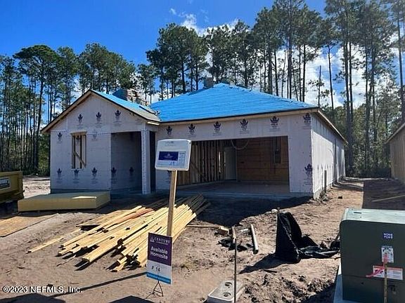 3rd image of 14656 MACDAMIA Lane