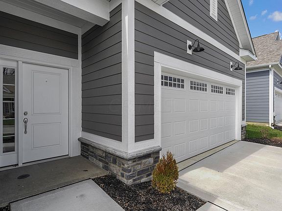 3rd image of 7489 Harden Cir