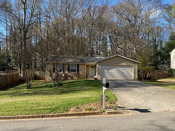 3rd image of 260 Roswell Farms Rd