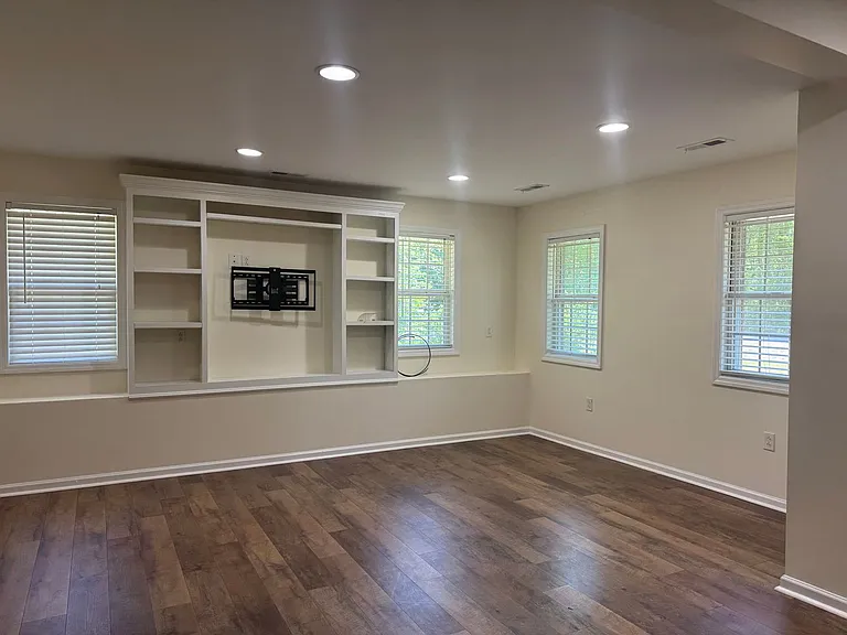 950 Perrytown Rd — Photo 10
