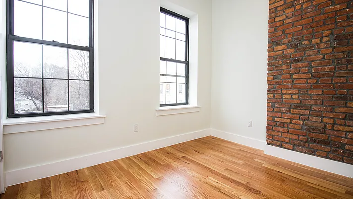 Rented by Nooklyn NYC LLC | media 26